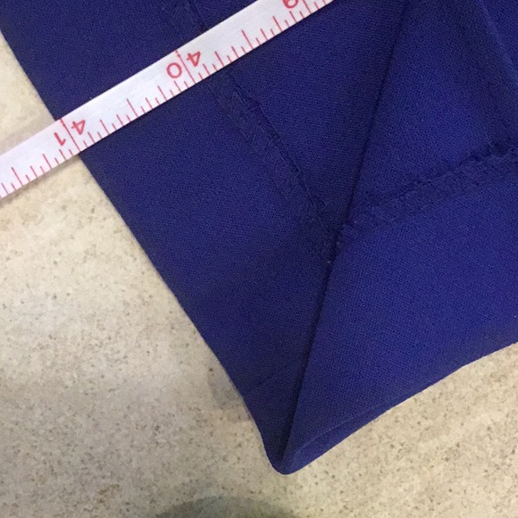 Royal blue form fitting dress with golden zipper - Picture 7 of 7